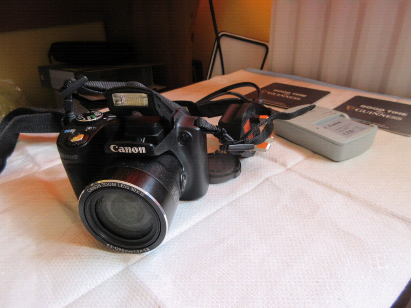 Canon WiFi camera SX510 HS + 16gb SD card | in Lisburn, County Antrim