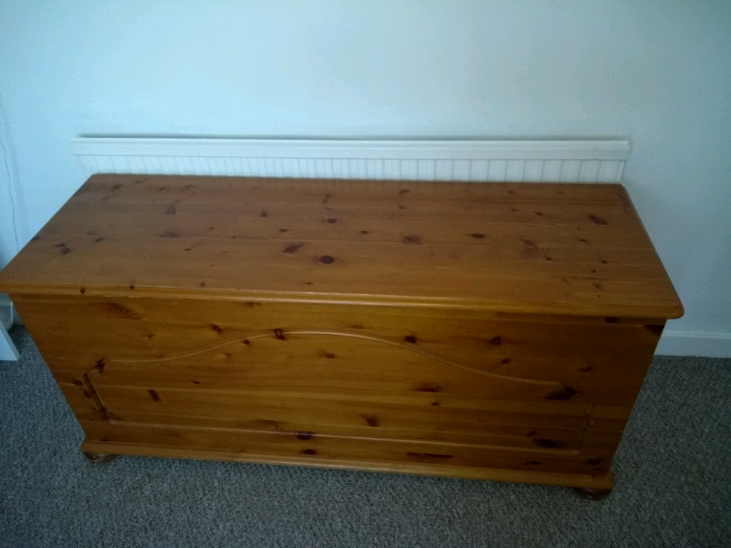 Large Ottoman storage box in Lanark, South Lanarkshire Gumtree