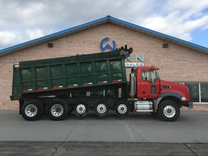 2006 Mack Cv713 5 Axle Dump Truck Used Mack Cv713 5 Axle Dump for sale in Braidwood, Illinois