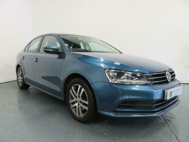 VOLKSWAGEN JETTA 2.0 TDi 110 DSG BlueMotion Auto StartStop SE Blue