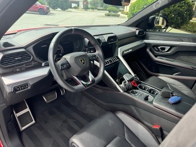 image 9 of interior