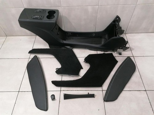 TESLA MODEL S 70  Console 1010759-00-B RECHTSLENKER RHD