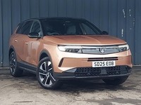 2025 Vauxhall Grandland 1.2 Hybrid [136] Ultimate 5dr e-DCT6 [Pan Roof] Hatchbac