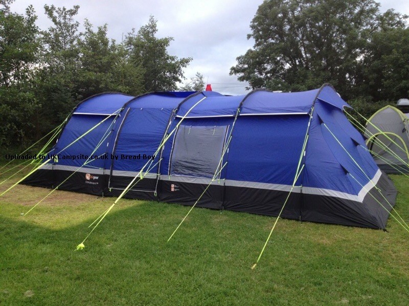 Kalahari 10 Man tent, porch and carpet. Excellent condition. | in
