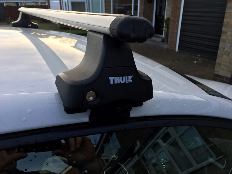 Thule 869 754 1323 Vw Golf mk5 mk6 0413 Aero Roof Bars in