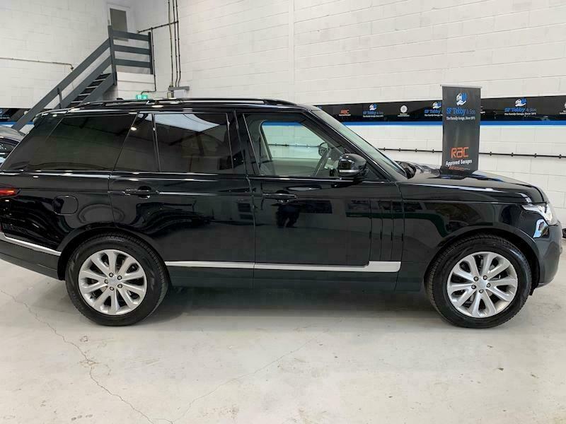 2016 Land Rover Range Rover Vogue SUV Diesel Automatic in Bristol