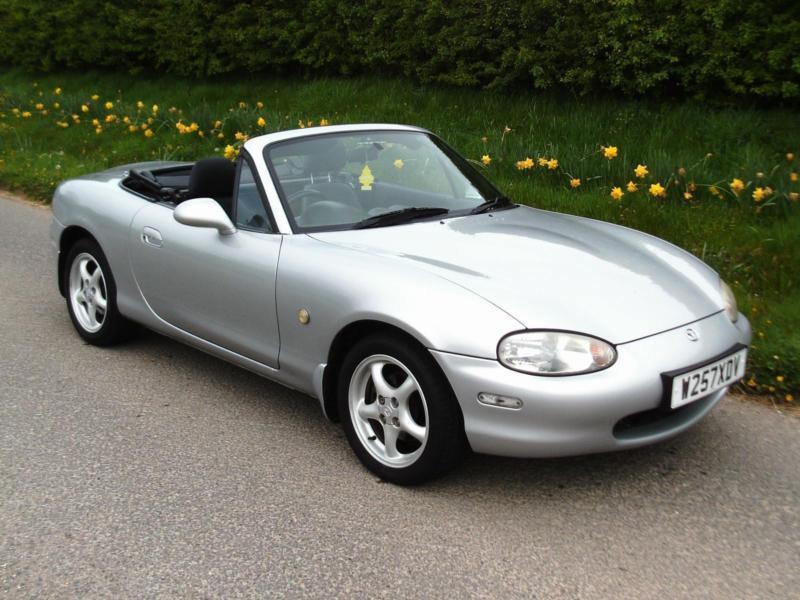 Mazda mx 2000