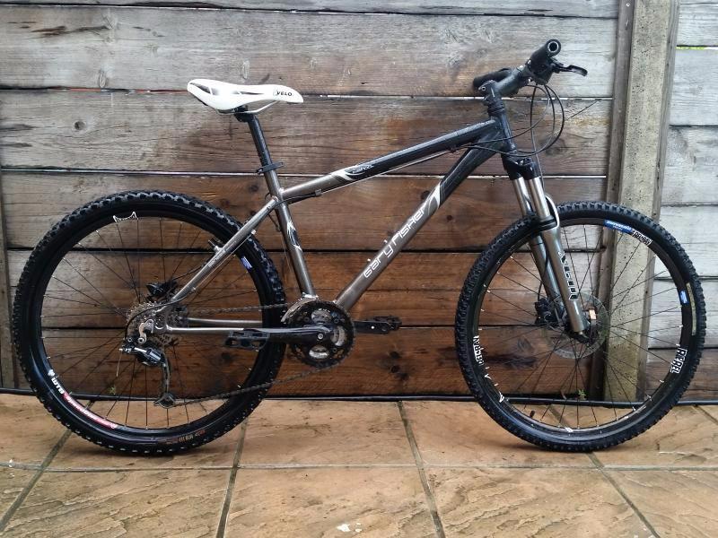 specialized tarmac shimano 105