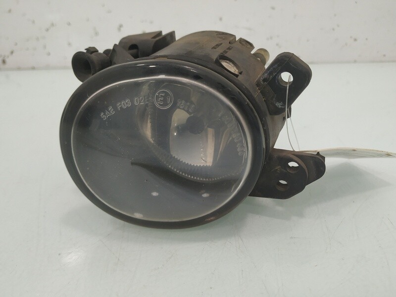 0305076001 Feu Antibrouillard Gauche Pour Mercedes Clase A 180 Cdi 2004 160095