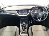 2020 Vauxhall Grandland X 1.2 Turbo SE 5dr HATCHBACK PETROL Manual
