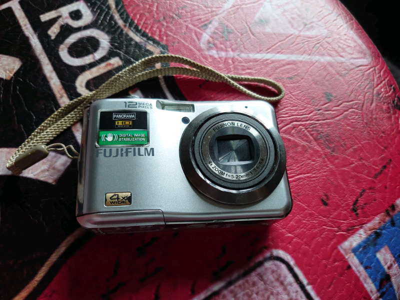 fujifilm finepix ax245w