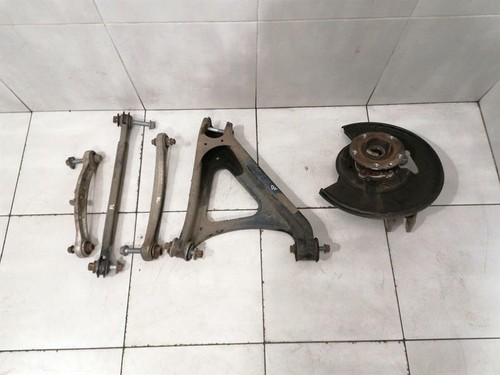 PORSCHE CAYENNE 958 92A Left Rear Hub 95833161101 Radlagergehäuse Hinten Links