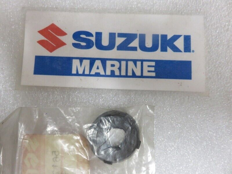 C42 Suzuki Marine 56122-98601 Oil Seal Protector OEM New Factory Boat Parts