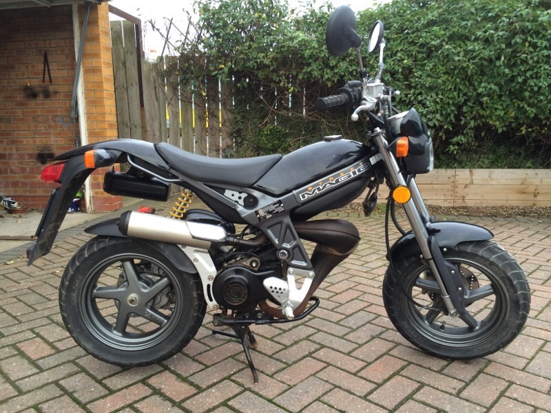 Suzuki street magic ii