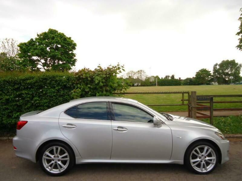 Lexus is 220d