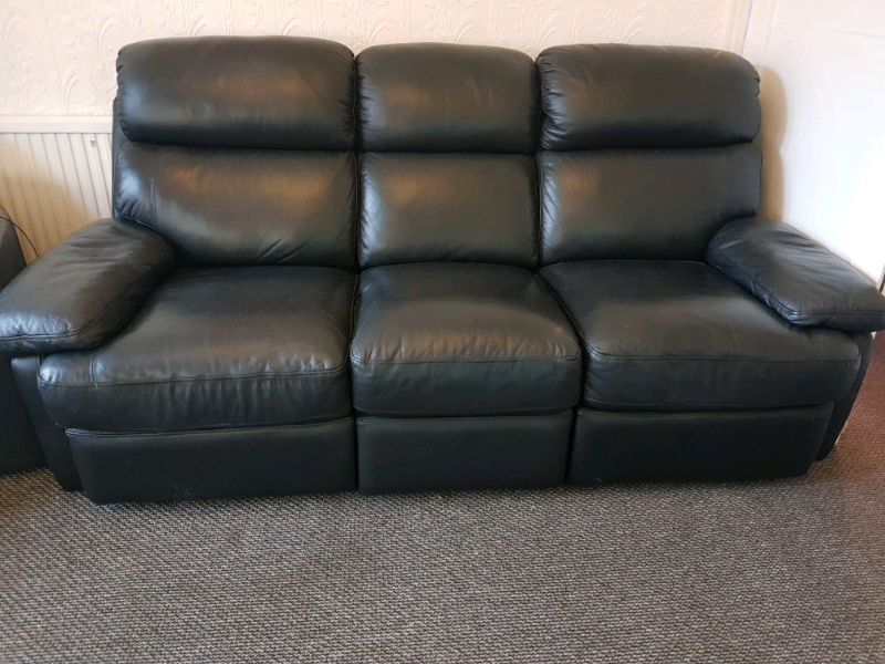 Sofa 3 seater recliner in Blackpool, Lancashire Gumtree