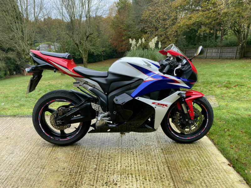 Honda cbr600rr 2010