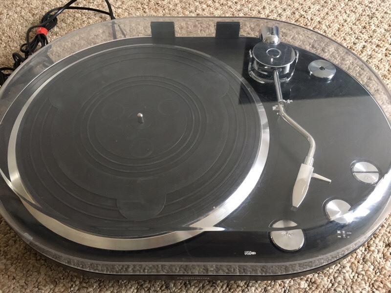 Ferguson FTURN01 2 speed USB Turntable/record player black in