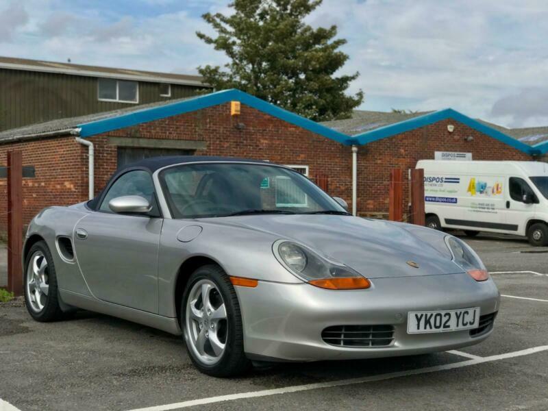 PORSCHE BOXSTER 2.7 MANUAL ONE LADY OWNER FROM NEW GOOD HISTORY 104k | in New Milton, Hampshire