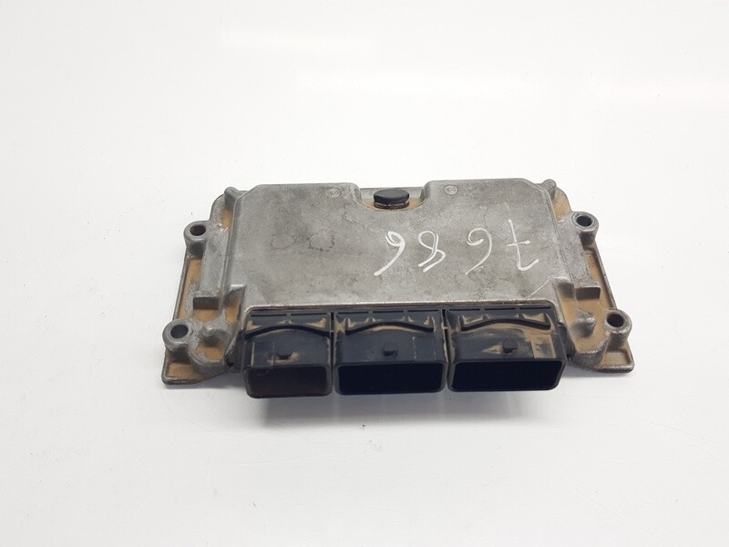 9630059880 BoÃ®Tier Moteur Uce Pour Citroen Saxo 1.5 D X 1996 1938f3 2215594