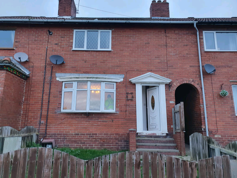 3 bed terrace house to rent, Strickland Road, Upton in Upton, West