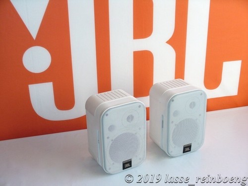 JBL Control 1G Boxen in weiss Top Zustand