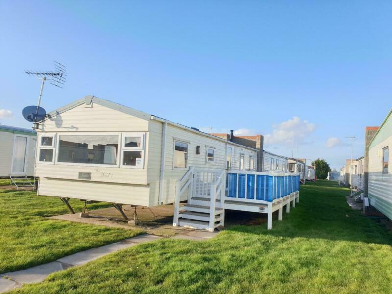 Cheap caravan for sale with Decking! Essex Walton nr Clacton on sea
