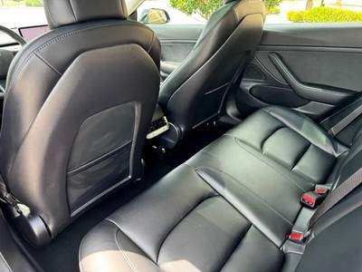 image 6 of interior