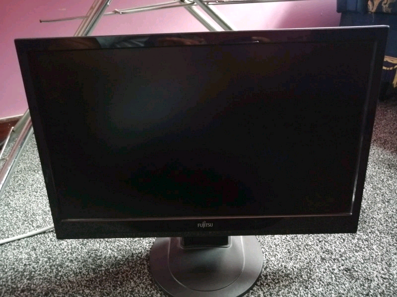 Fujitsu monitor. in Bolton, Manchester Gumtree