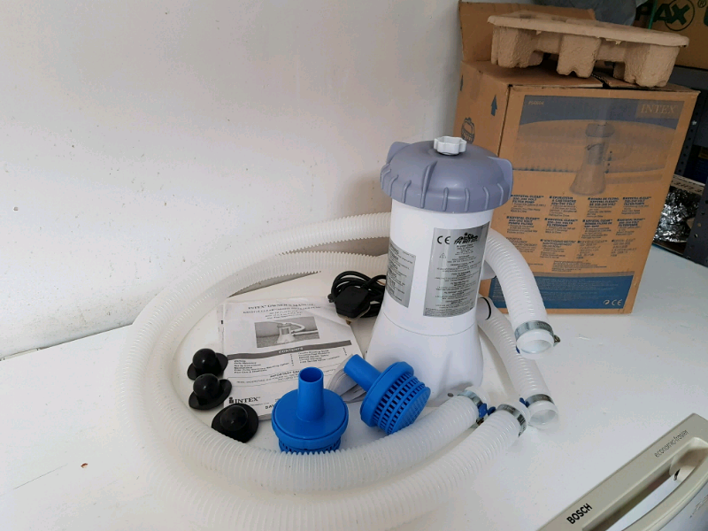 Intex Krystal Clear Model 604 Swimming Pool FilterPump in Taunton