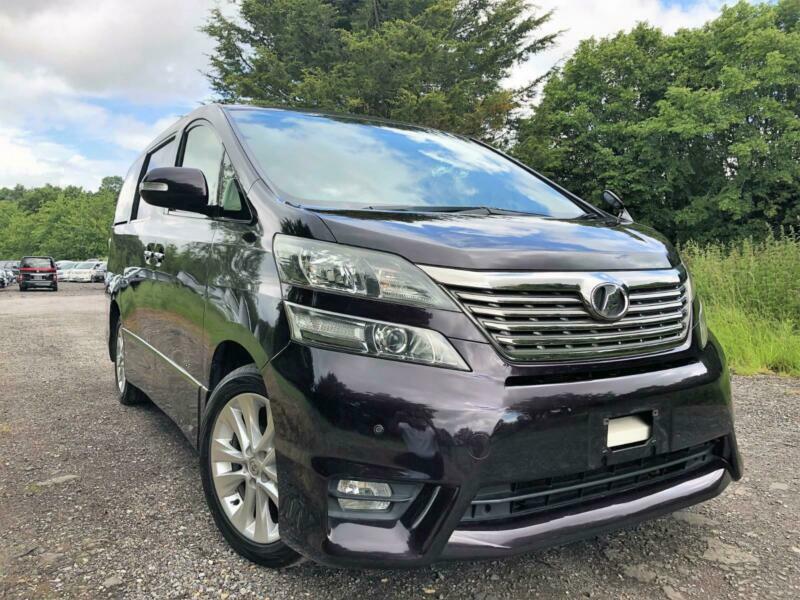 Toyota vellfire 2009