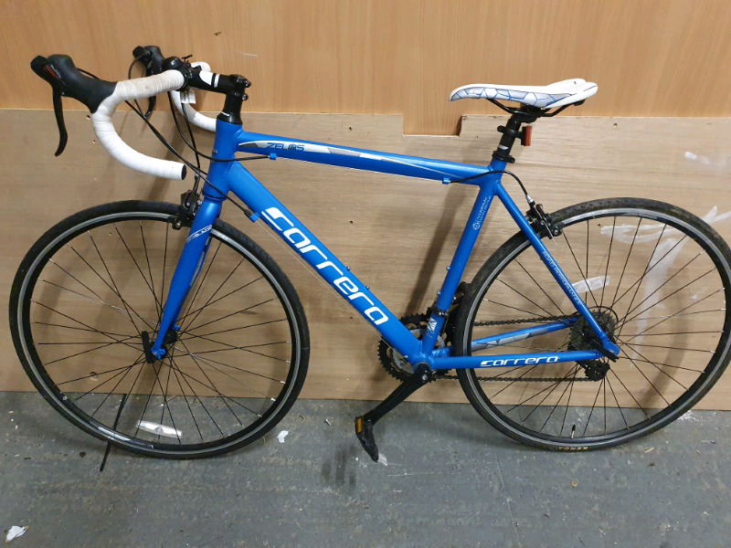 Carrera Zelos Road Bike £150 ono in NewcastleunderLyme
