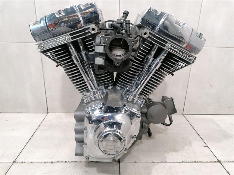 Harley-Davidson Road King Flhrse4 110ci Cvo Screamin Eagle Engine 19261-10 Motor