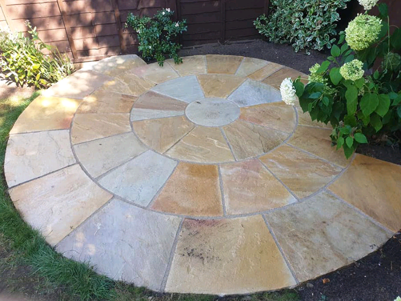 Sandstone Paving Circle 2.8m and 10m2 slabs Brand New ...