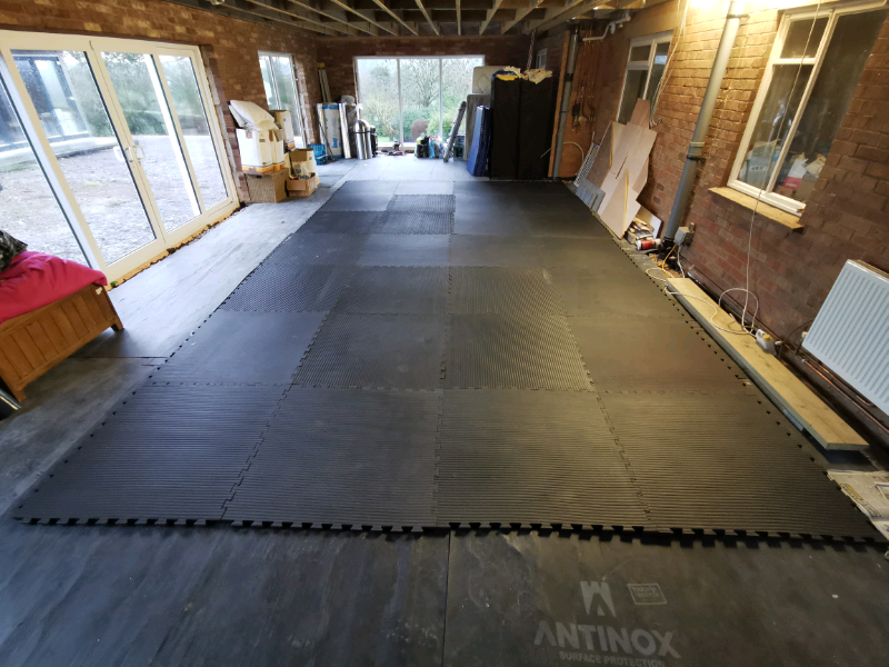 Foam interlocking mats (20mm thick / 1m x 1m squares) in Gloucester, Gloucestershire Gumtree