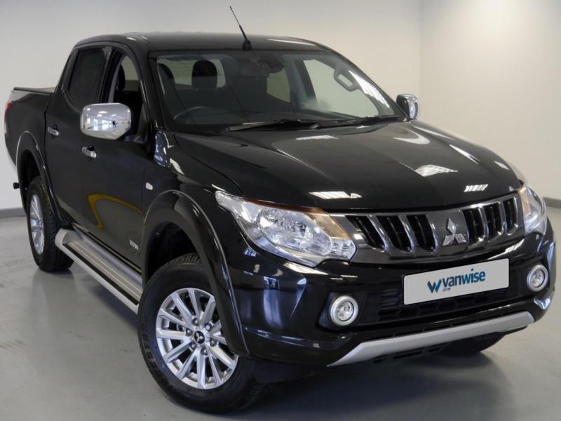 Mitsubishi l200 2017