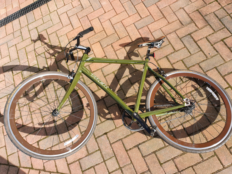 trek district carbon belt drive