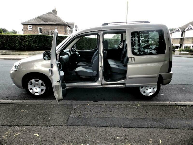 2005 05'reg Citroen Berlingo 2.0 HDi Multispace Desire (Panoramic