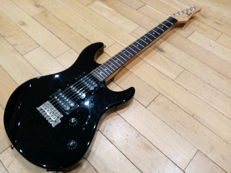 Yamaha ERG 121C electric guitar, Plays and sounds great in Pentwyn