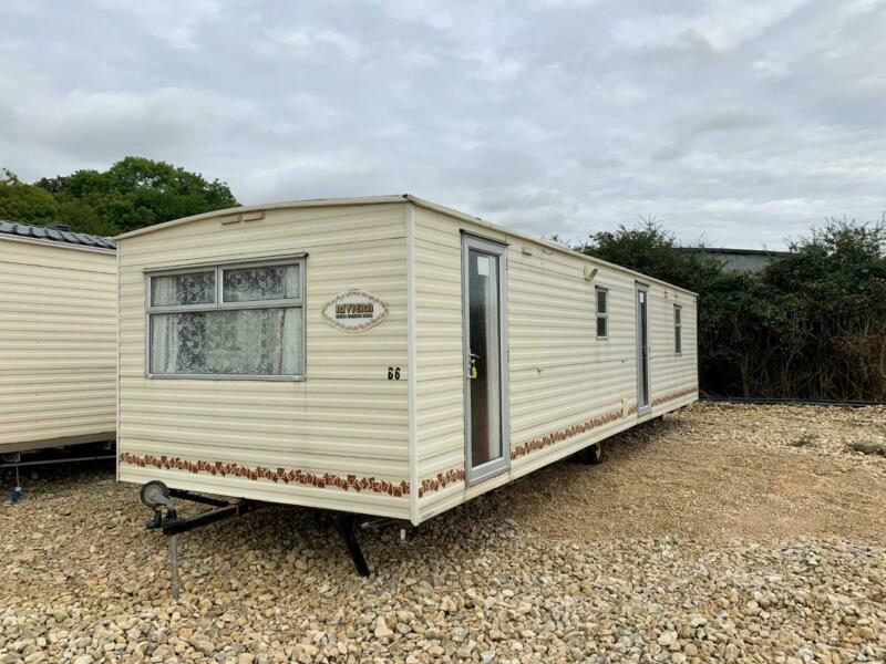 CHEAP HEATED 10 FOOT WIDE STATIC CARAVAN FOR SALE IN LINCOLNSHIRE NEAR