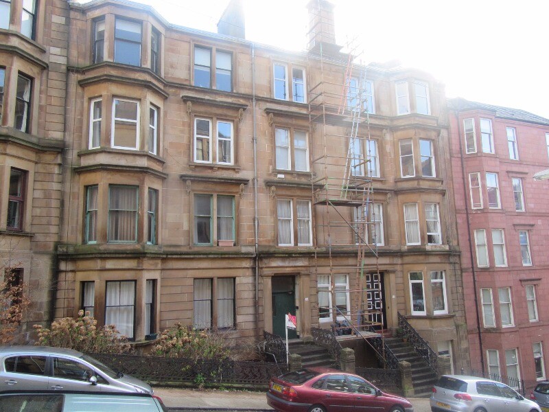 4 bedroom flat in Gardner Street, Partick, Glasgow, G11 5BZ in