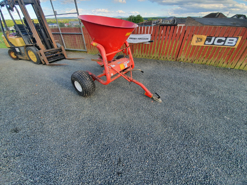 Quad atv logic fertiliser spreader 300 litre tractor in Motherwell
