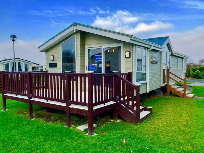 Stunning Lodge with Decking on 5* Holiday Park in Whitley Bay, Tyne