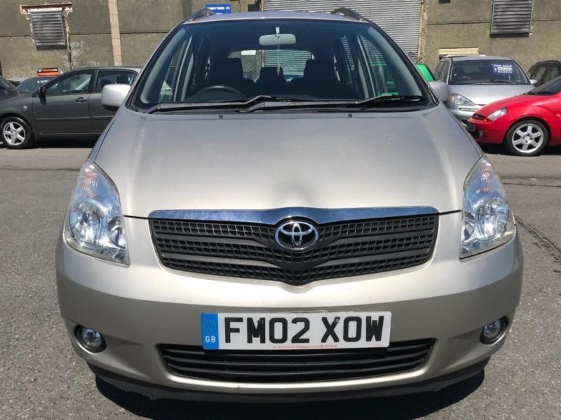 Toyota corolla verso 2002
