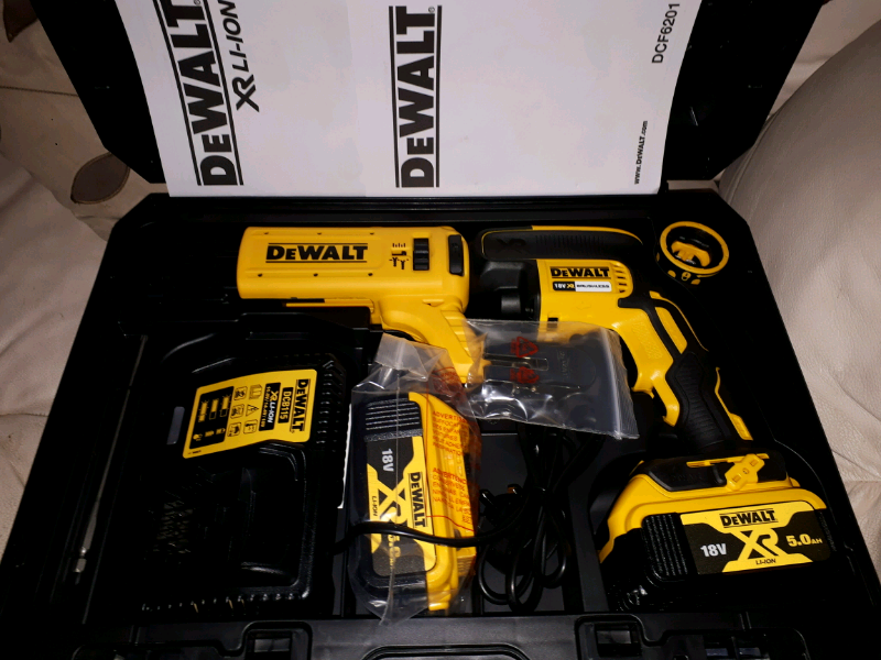Brand NEW DEWALT COLLATED SCREW GUN SET in East Kilbride, Glasgow
