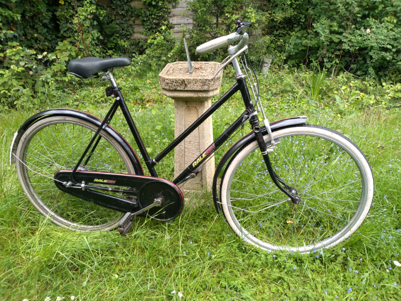 vintage raleigh ladies bike