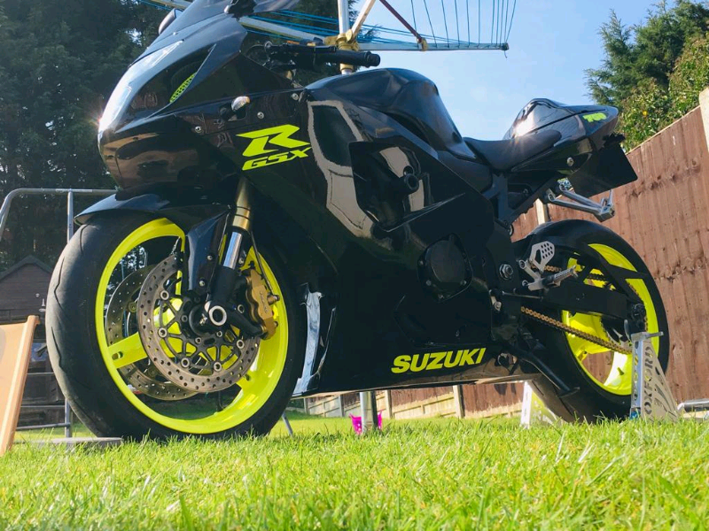 Suzuki gsxr 750 k4