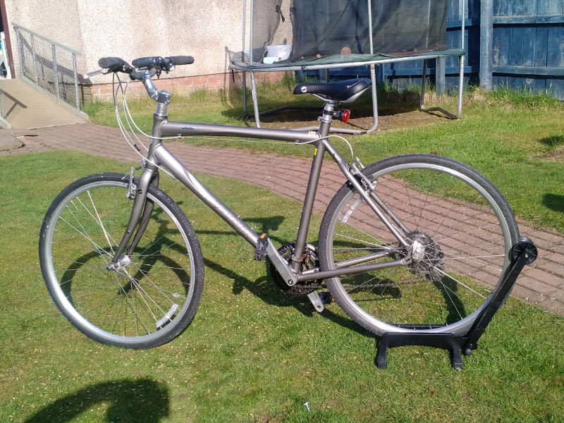 GIANT CRS HYBRID/TOURING BIKE, VGC, XL FRAME. in Perth, Perth and