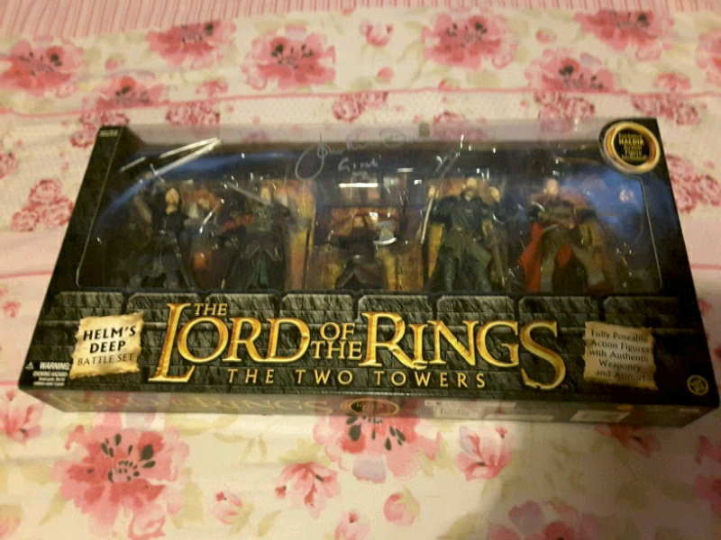 Lord of the rings action figures and box set collection in Ely