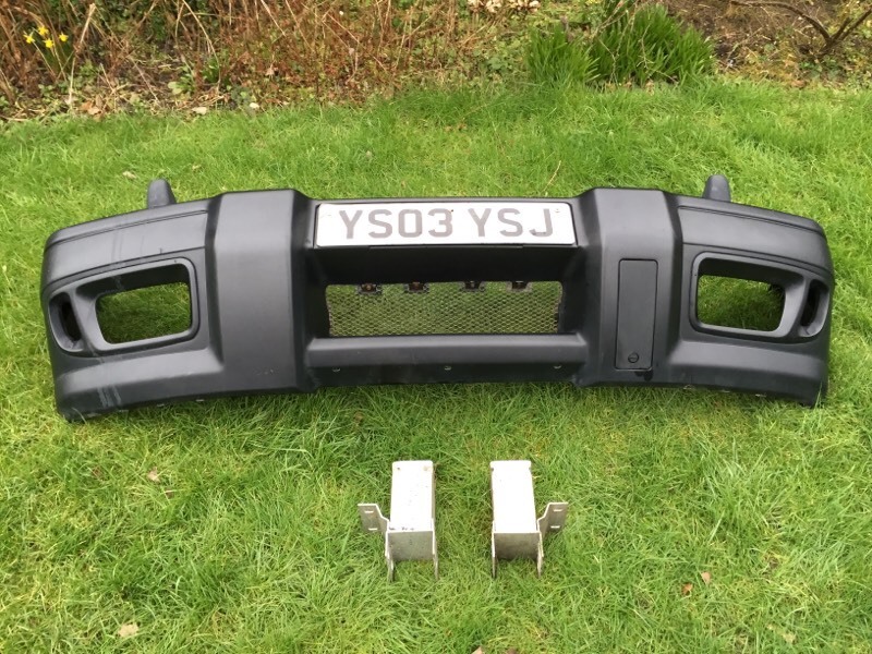 Land Rover discovery 2 TD5 V8 front bumper black pre facelift face lift